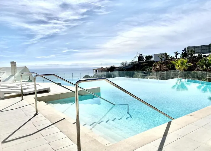 Stupa Hills Vi - Luxury Duplex Penthouse