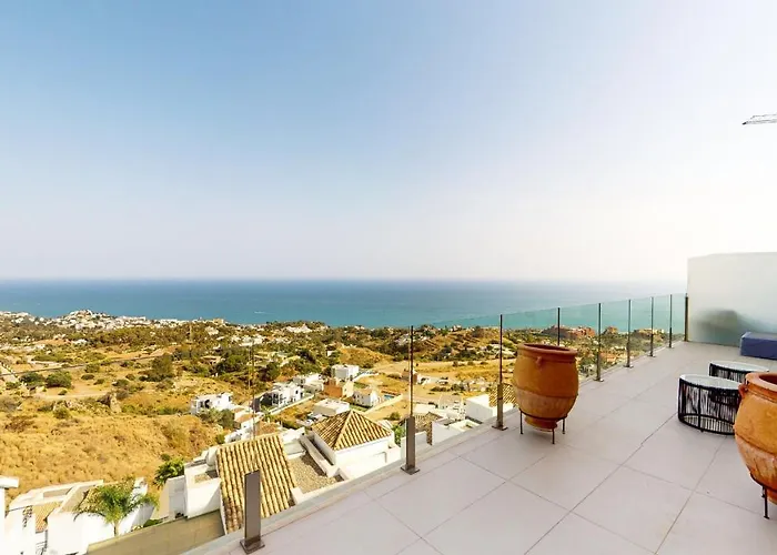 Stupa Hills Vi - Luxury Duplex Penthouse *
